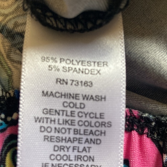 COPY - Used women’s plus size 2x pants - Picture 5 of 5